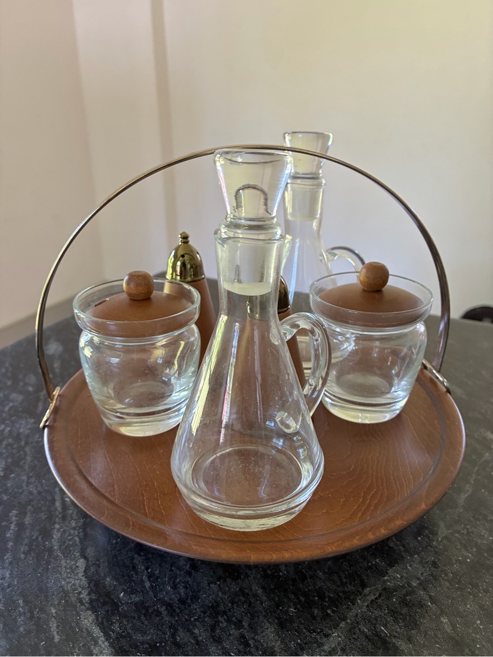 Vintage MCM Retro Wood Lazy Susan Condiment Set Glass Bowls Salt And Pepper Read